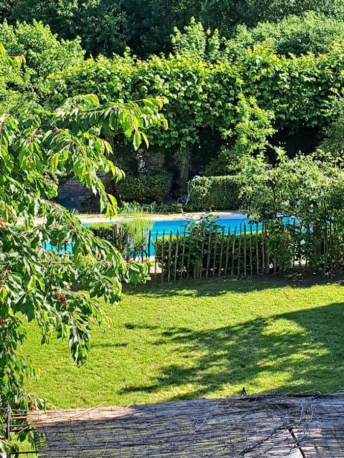 Maison De Vacances A La Campagne Avec Piscine "Maison Simon" Aubencheul-aux-Bois Bagian luar foto